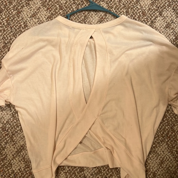 Top with open back - Picture 2 of 2